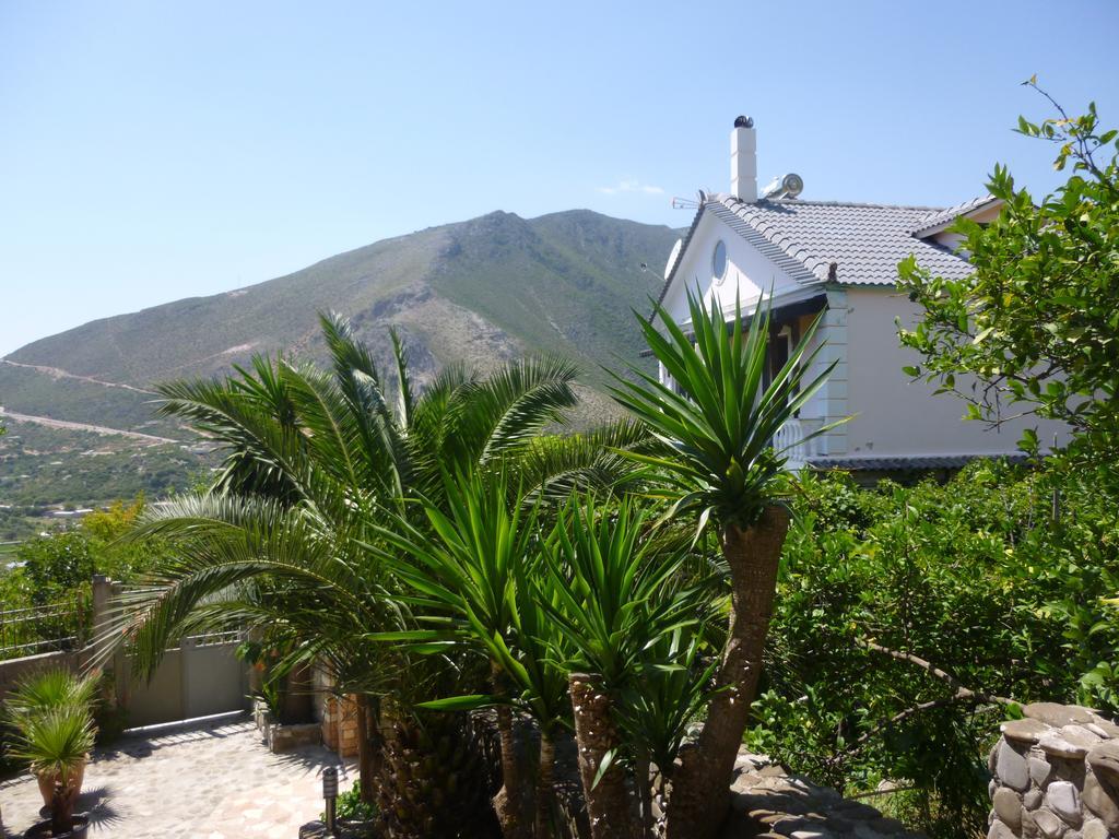 Vila Altini Borsh Exterior photo